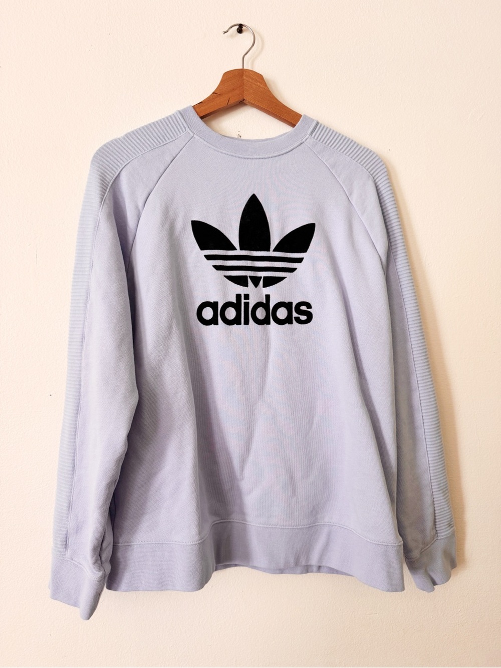 adidas Light Blue Crewneck Sweatshirt with Black logo XL - Picture 2 of 5